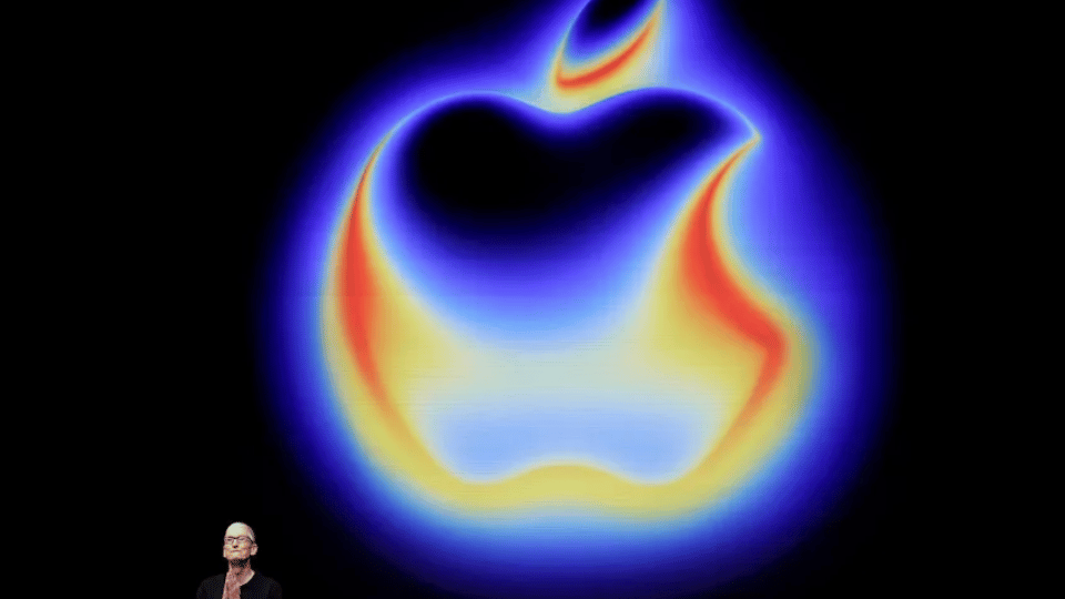 Beyond Creep Cam: Apple Delays Smart Glasses to Tackle Privacy Backlash