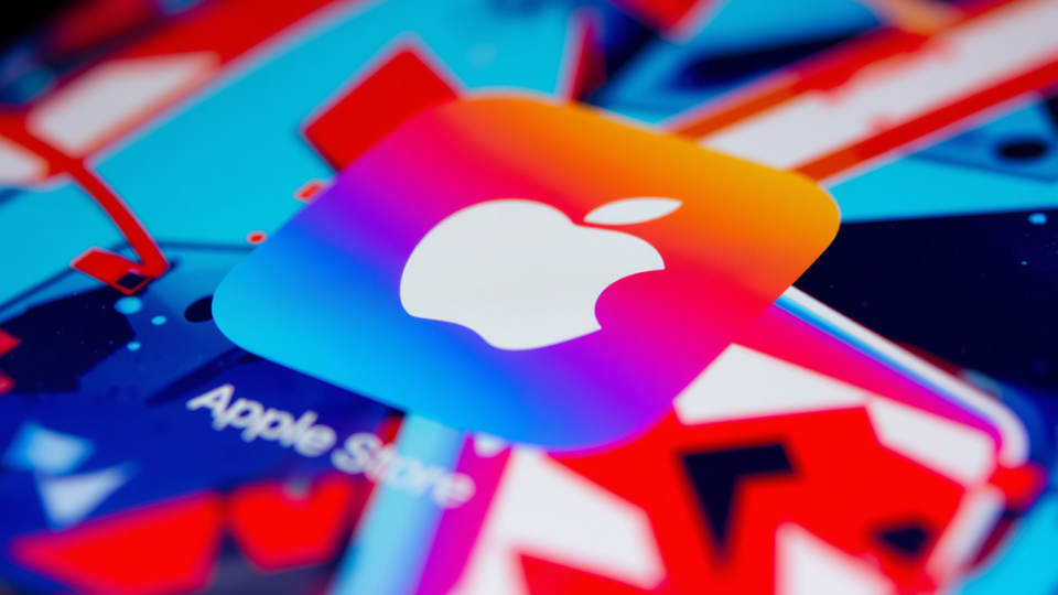 App Store Shield Shattered: Apple Hit With Lawsuit Over Fake Crypto Wallet Scam
