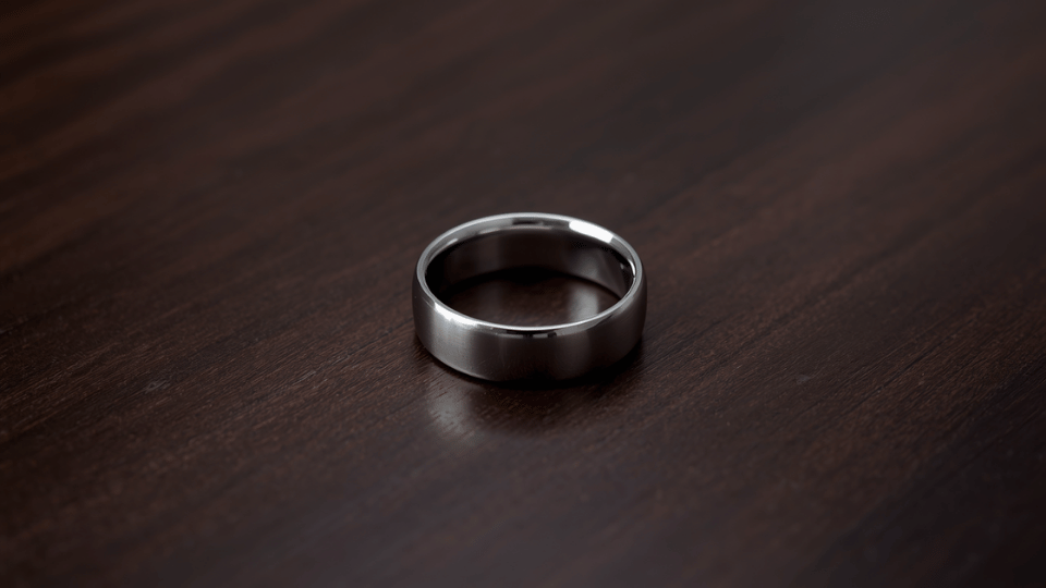 Market Freefall: Oura Postpones $2.2B IPO Offering Citing Public Market Volatility