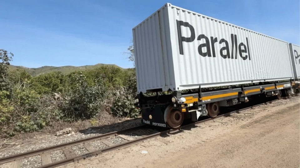 Rails Redefined: SpaceX Veterans Nab $100M to Revolutionize Freight with Autonomous Electric Cars